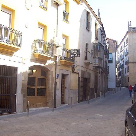 Hostal Muralla Plasencia Dış mekan fotoğraf