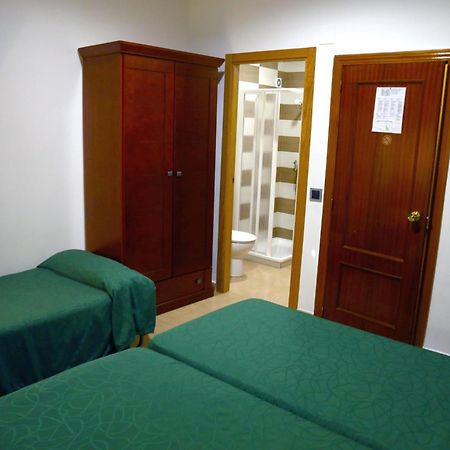 Hostal Muralla Plasencia Dış mekan fotoğraf