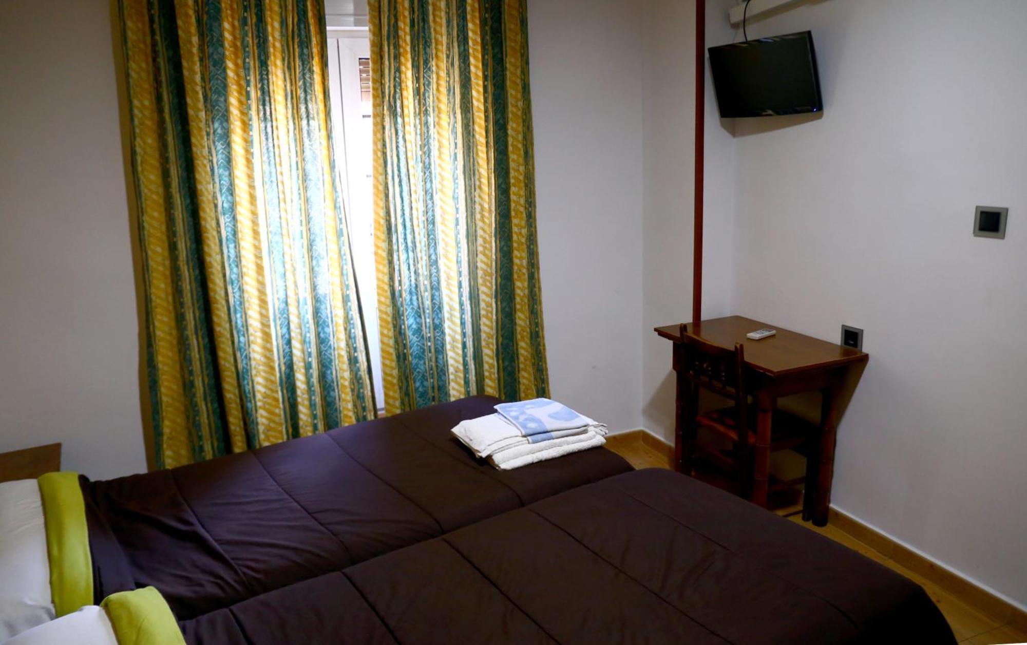 Hostal Muralla Plasencia Dış mekan fotoğraf