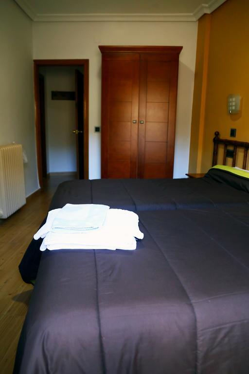 Hostal Muralla Plasencia Dış mekan fotoğraf
