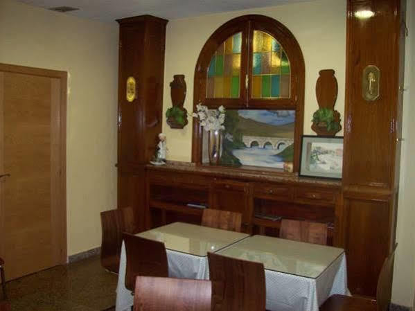 Hostal Muralla Plasencia Dış mekan fotoğraf